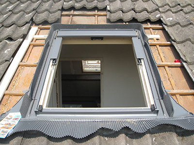 Pose de velux à Les-Alluets-le-Roi (78580) dans les Yvelines (78) Pose de velux à Les-Alluets-le-Roi (78580) dans les Yvelines (78)